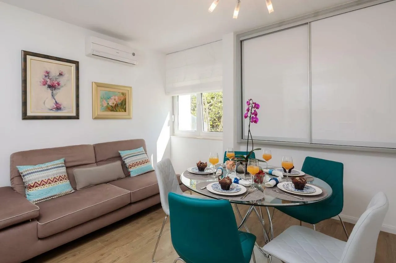Apartment Amoretta With Parking Split