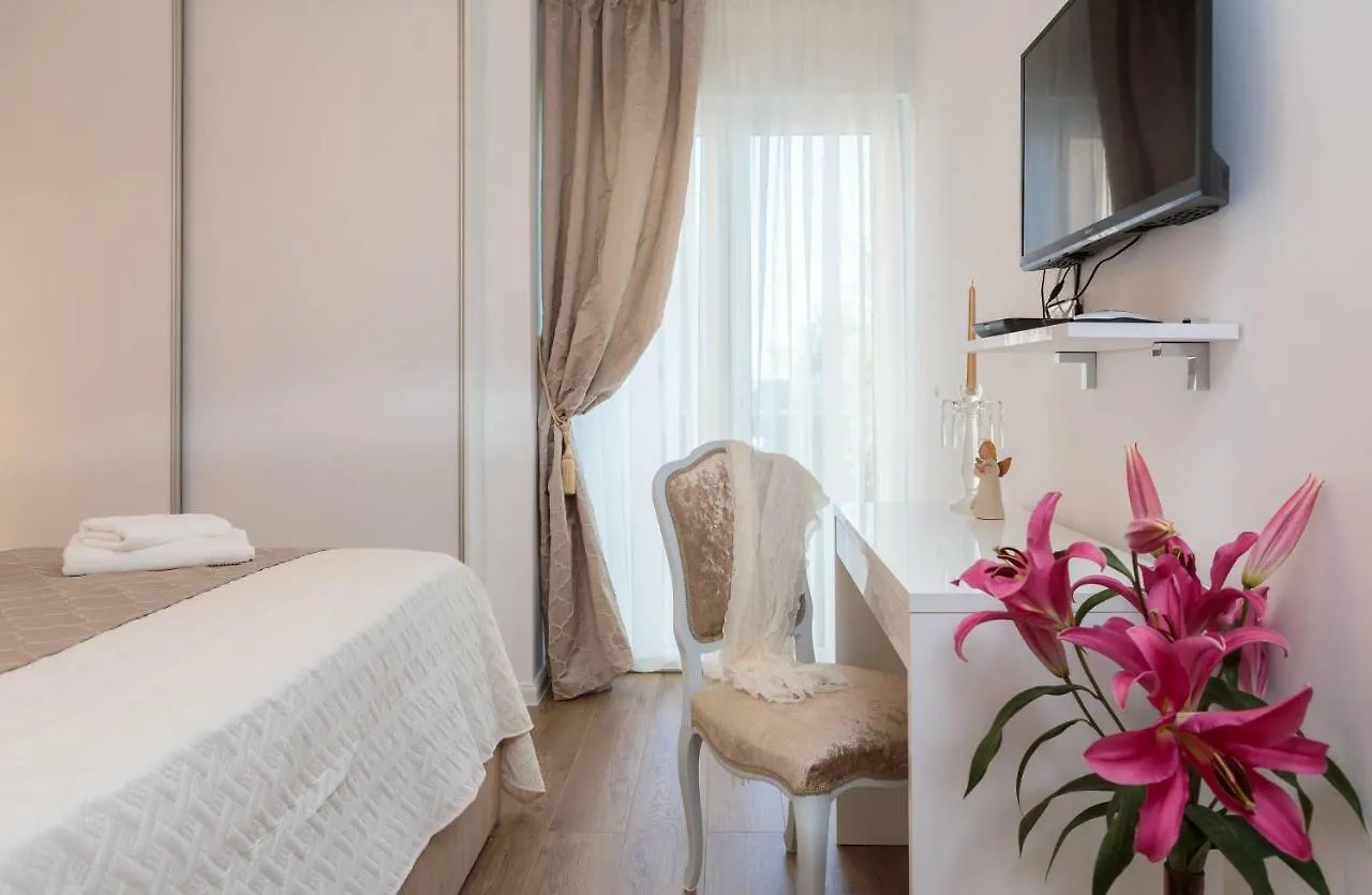 Apartment Amoretta With Parking Split Kroatien