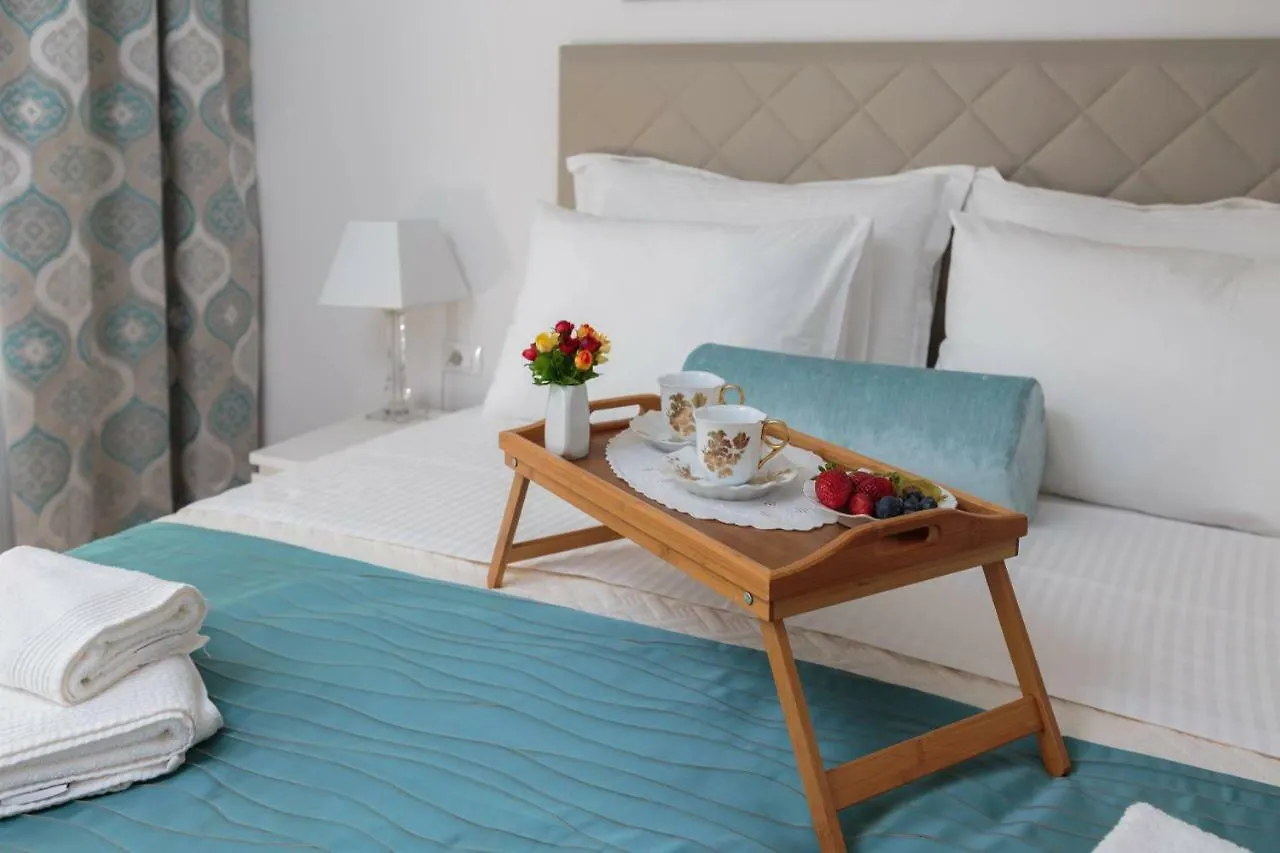 ספליט Apartment Amoretta With Parking